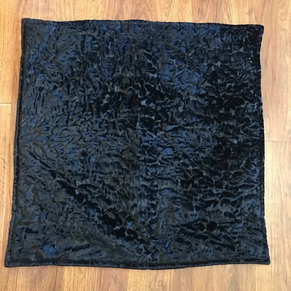 Donna Karen New York velvet euro shams